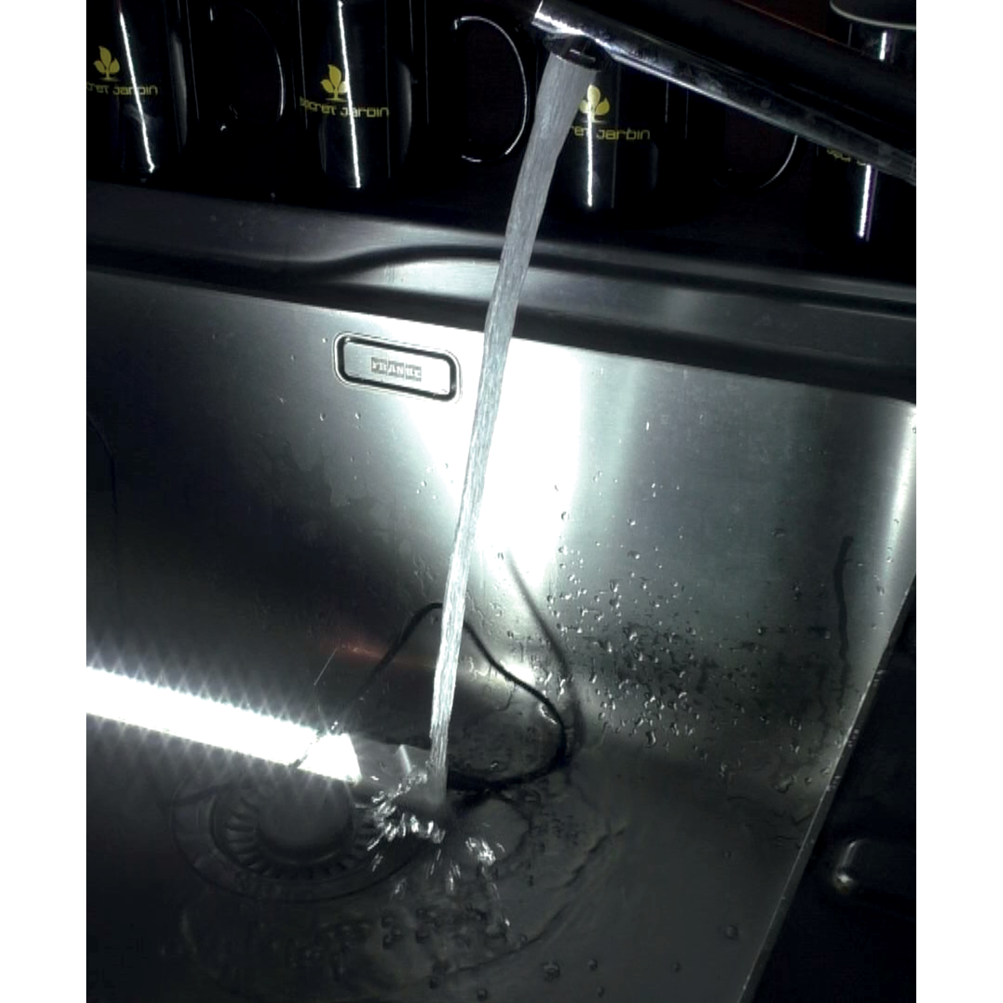 Secret Jardin Cosmorrow® LED 40W - Ultrafialové spektrum