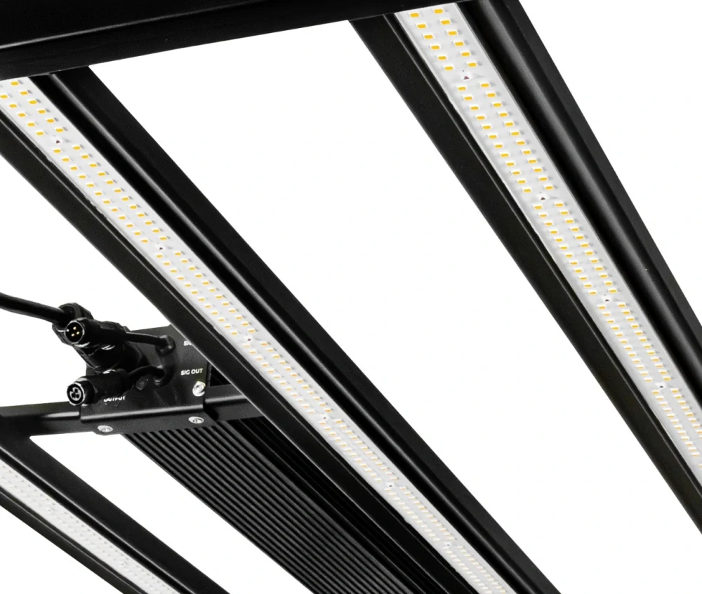 Lumatek APOLLO 550W 2.8 µmol/J, pěstební LED osvětlení