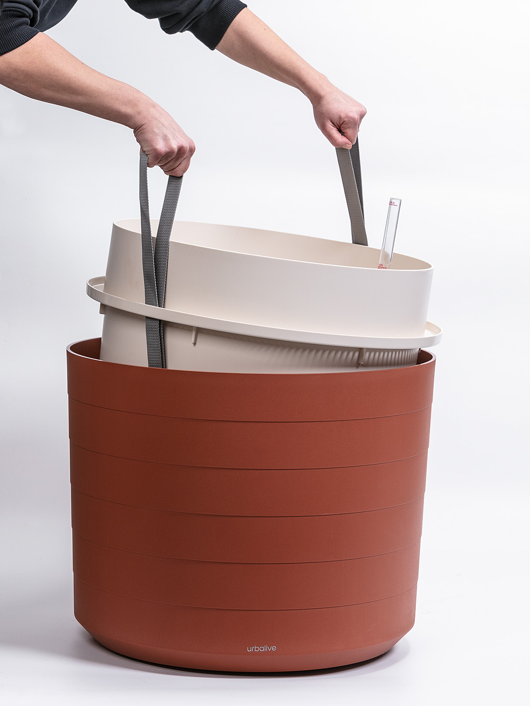 Samozavlažovací velkoobjemová nádoba Plastia BERBERIS 55 terakota+slonová kost